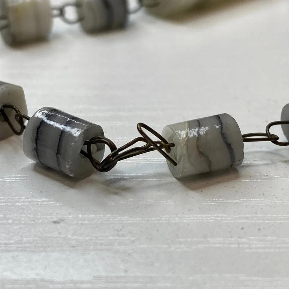 Mexican Grey Agate Statement Necklace - Picture 7 of 7
